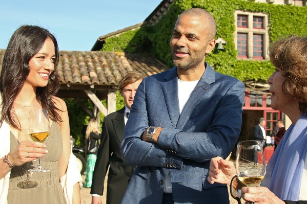 Miss France, Stéphane Bern et Tony Parker dans le vignoble de Bordeaux