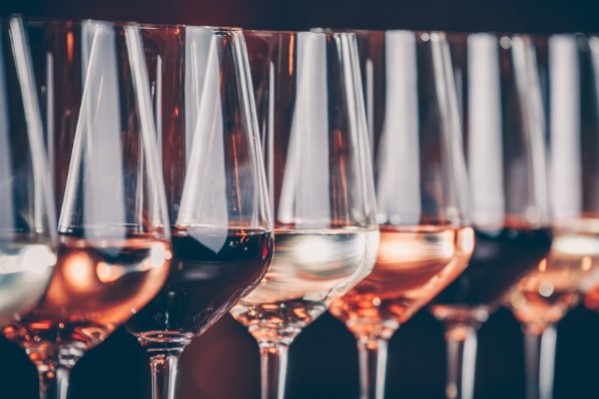 Rivacom absorbe Ozco, communicant des vins et spiritueux