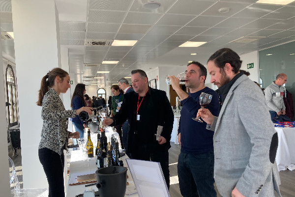 Dominé par les vins locaux, le marché espagnol est gourmand de champagnes 