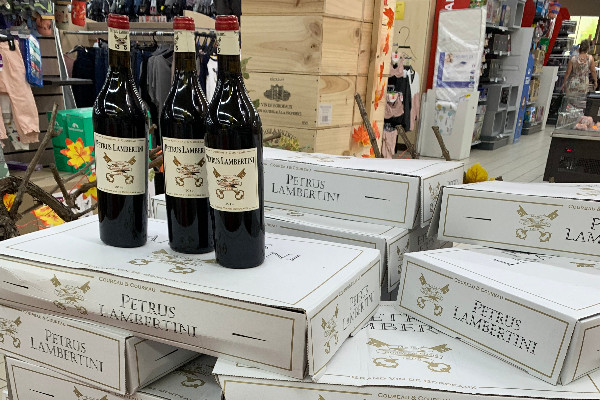 Petrus fait condamner à 1,2 million € une marque 'parasite'