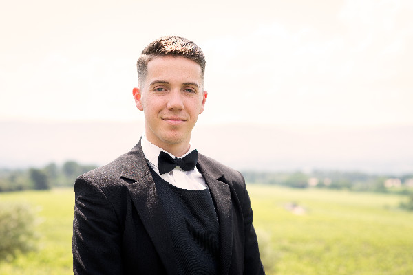 Noé Richard meilleur élève sommelier du Challenge Château Gassier en Provence