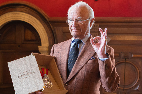 23ème tête couronnée pour la confrérie des Chevaliers du Tastevin