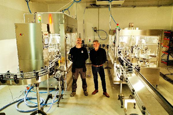  Investir dans une chaîne d'embouteillage, 'c'est rentable' pour ce vigneron provençal