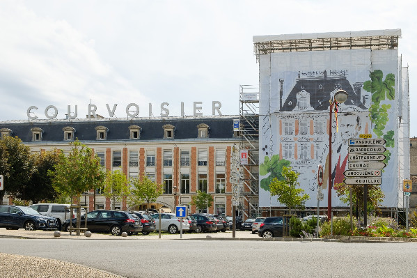 Campari conclut cash l’achat des cognacs Courvoisier pour 1,22 milliard €