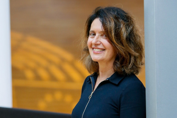 Gare à l'hygiénisme contre le vin au parlement européen