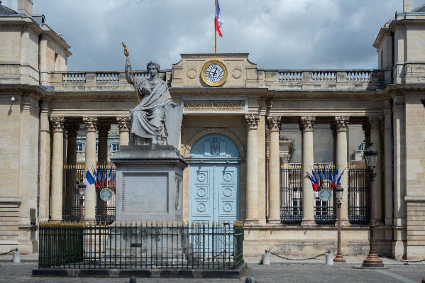 La crise du vin mise à l’amendement de la loi d’orientation agricole