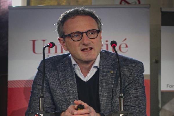 Un petit goût de pâtisserie dans le bois de chêne