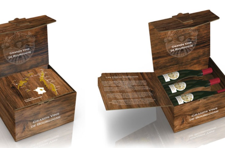 Ce coffret en carton pour vins imite le bois sans son poids
