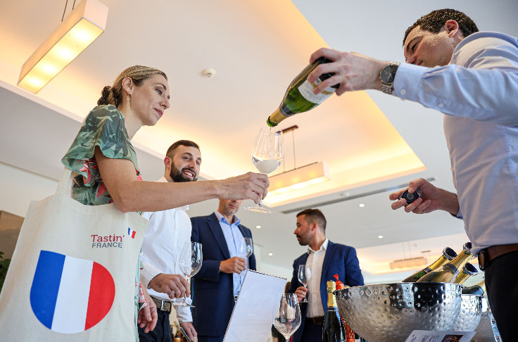 Heureux comme du Champagne à Dubaï