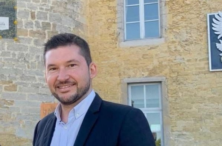 Les vins du Jura sans directeur au bout d'un mois