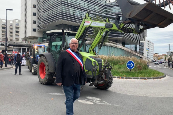 'Jusqu'à quand faudra-t-il compter les morts' de vignerons ?