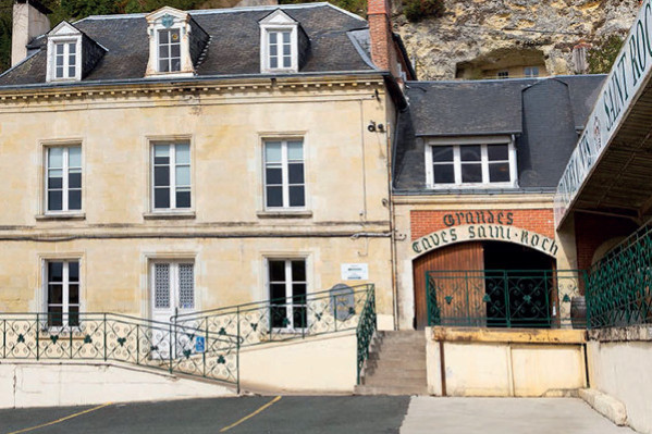 Qui est hors-la-Loire pour le prix des raisins, les Fraudes ou Grands Chais de France et les interprofessions du vin ?