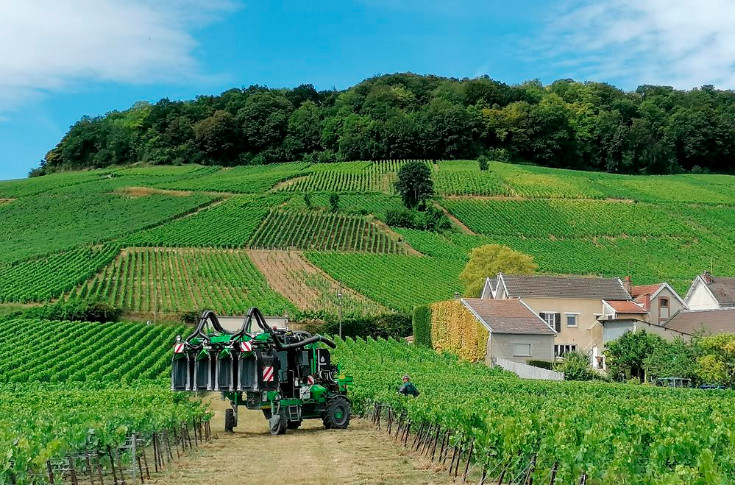 Panel’Jet de Tecnoma traite les vignes sans dérive