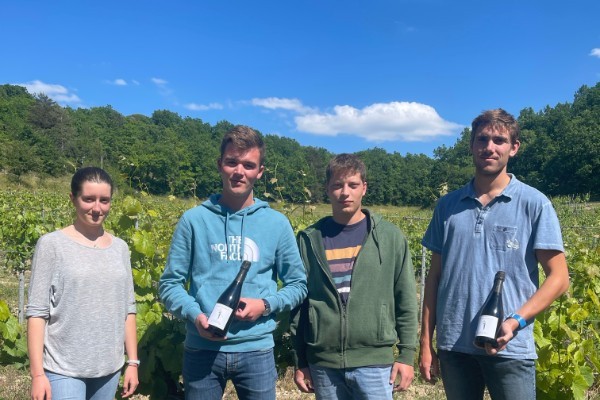 Un vin rouge effervescent à l'essai