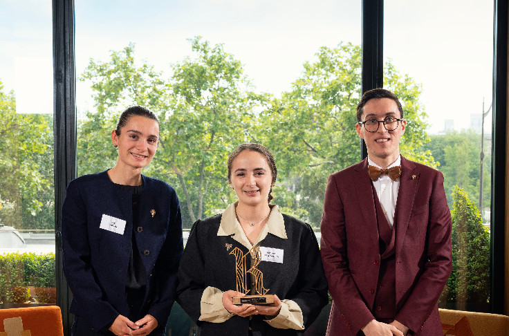 Ségolène Hasselvandergo remporte le Ruinart sommelier challenge 2023