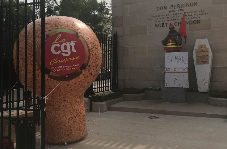 La CGT en grève contre la restructuration de Moët Hennessy Champagne Services La CGT en grève contre la restructuration de Moët Hennessy Champagne Services