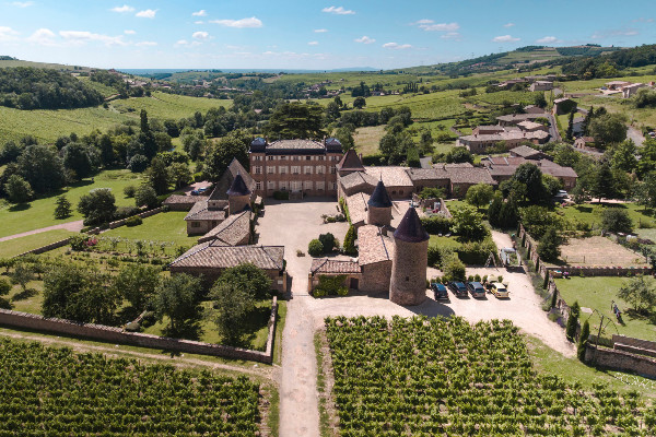 La Maison Joseph Drouhin étend son vignoble bourguignon en acquérant deux domaines
