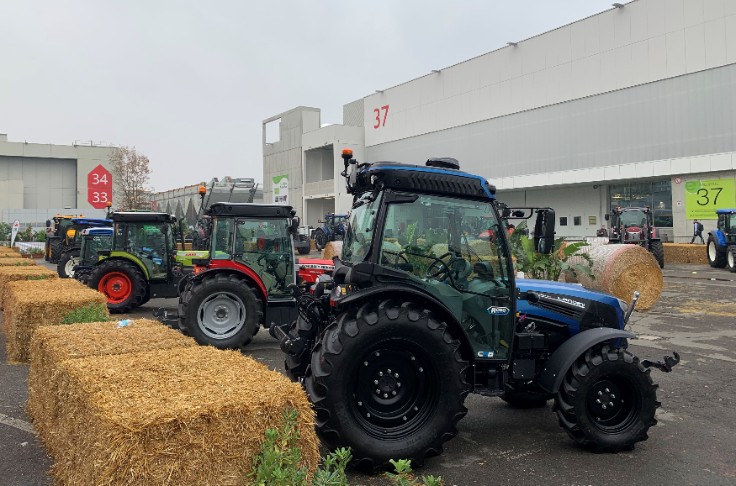 Le marché du tracteur se prend les pieds dans les ceps de vigne