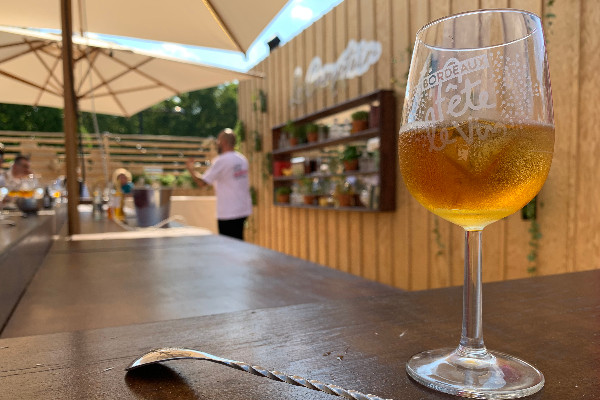 Bordeaux fête le vin et ses nouvelles consommations