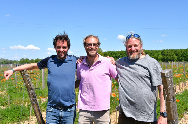 Un spécialiste des déchets s’associe à deux vignerons saumurois