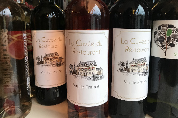Les Fraudes remettent à leur place les vins de France sur la carte des restaurants