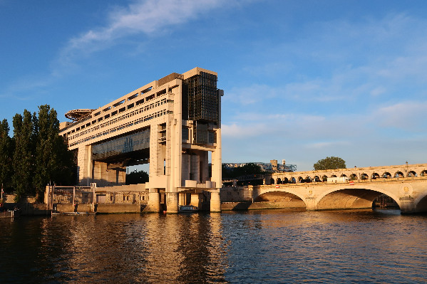 Une fusion INAO, FranceAgriMer et Agence Bio ? Rien n’est tranché, mais ça fait tousser dans la filière vin