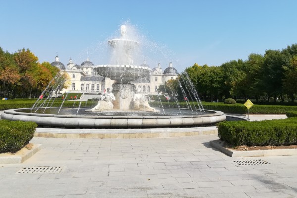 Les cognacs Roullet Fransac cédés par le géant chinois Changyu