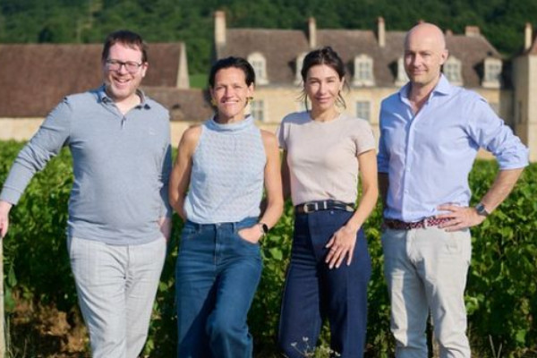 Le domaine Faiveley fait don de vignes du Clos de Vougeot aux Hospices de Beaune