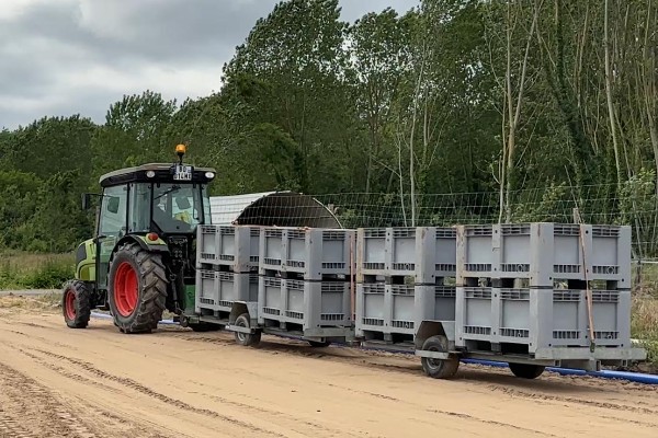L’Europe lève le frein des tracteurs viticoles neufs et leurs outils anciens