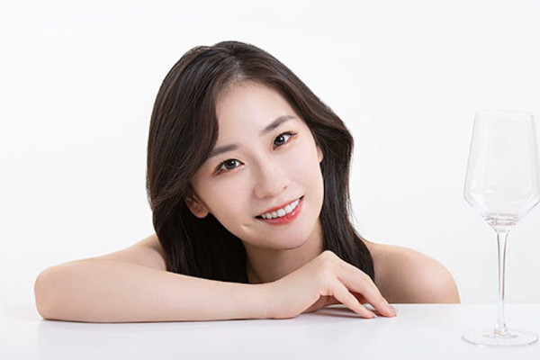 La plus grande influenceuse chinoise des vins attaquée pour dénigrement