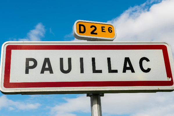 Premiers crus et mécènes de la ville de Pauillac en 1855 et à 250 000 €/an