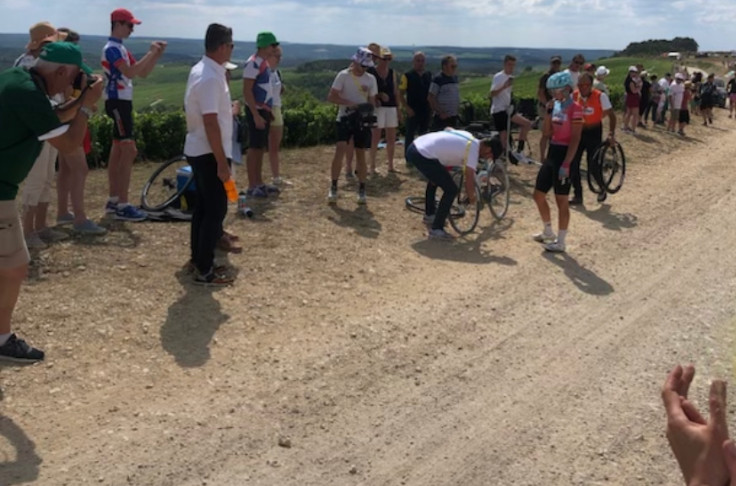 Le Tour de France sur 34 kms de chemins blancs viticoles