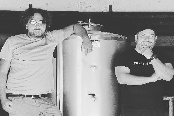 L'art du pressurage pour élaborer des vins blancs tranquilles à partir de raisins noirs