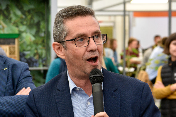 La crise du vin est une affaire urgente, pas courante