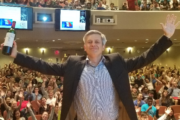 Ludovic David cède la direction du château Marquis de Terme à Paloma Sénéclauze