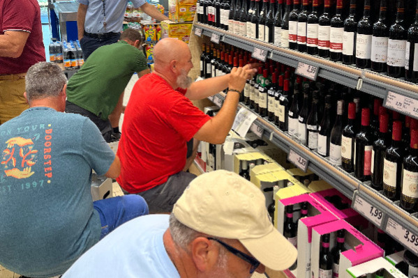 Colère vigneronne contre 5 Lidl : '1,39 € ? Pourquoi pas gratuit pendant qu’on y est ?'