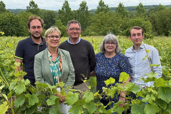 Catherine Mellot rachète le vignoble de Thierry Michaud