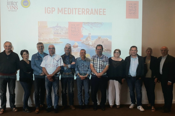 Une réserve pour ne pas produire plus qu’il n’est possible de vendre de vins rosés l’IGP Méditerranée