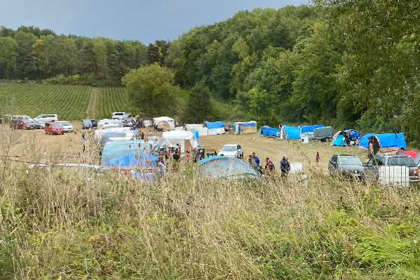 Conditions de travail et d’accueil des saisonniers étrangers, la bombe à retardement du vignoble ?