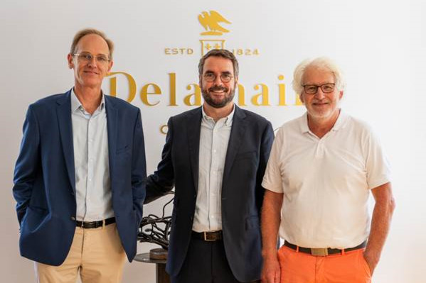 Chaises musicales entre groupe Bollinger et cognacs Delamain