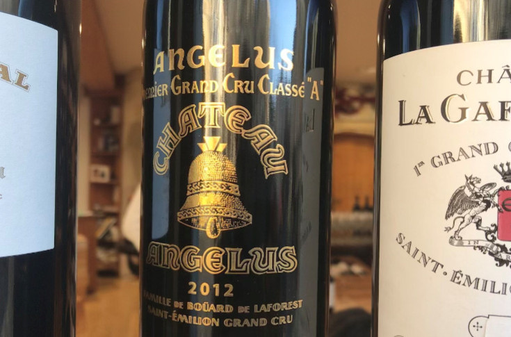 Angélus sous administration judiciaire : le vin de James Bond divise sa famille
