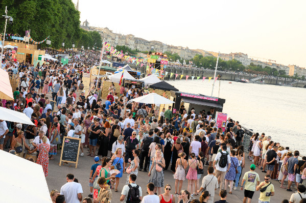 Les vins de Bordeaux s’économisent une fête et 600 000 € en 2026