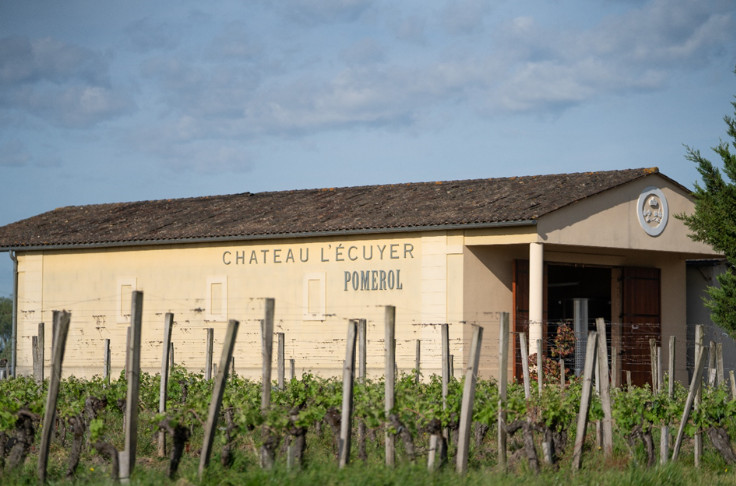 Le château Clinet rachète son voisin