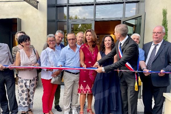 La maison des vins de Cairanne et de la romanité est inaugurée