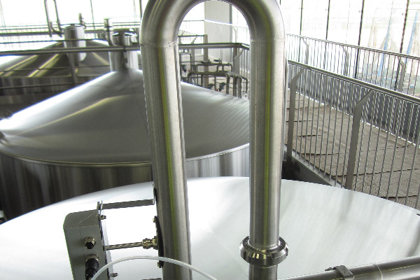 Le suivi du CO₂ fermentaire, la botte secrète des champagnes LVMH