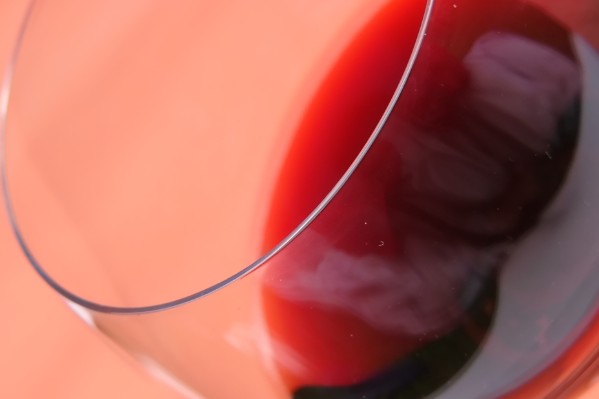 La tonnellerie François Frères reprend les produits œnologiques de la maison Boinaud