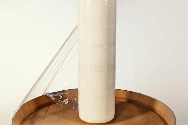 Un film étirable 100 % compostable pour la filière vin