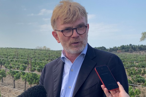 Redevance phytos, taxation du GNR, crédits d’impôt bio, HVE… Ce qui attend les viticulteurs en 2024