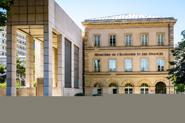 Moins de taxe pour les vignerons les plus touchés par les aléas 2024