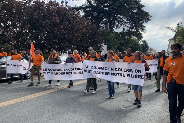 1 500 manifestants pour sortir Cognac des taxes chinoises